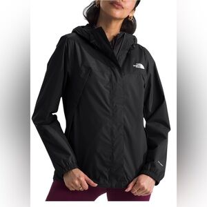 The North Face Women's Black Rain Jacket | XS